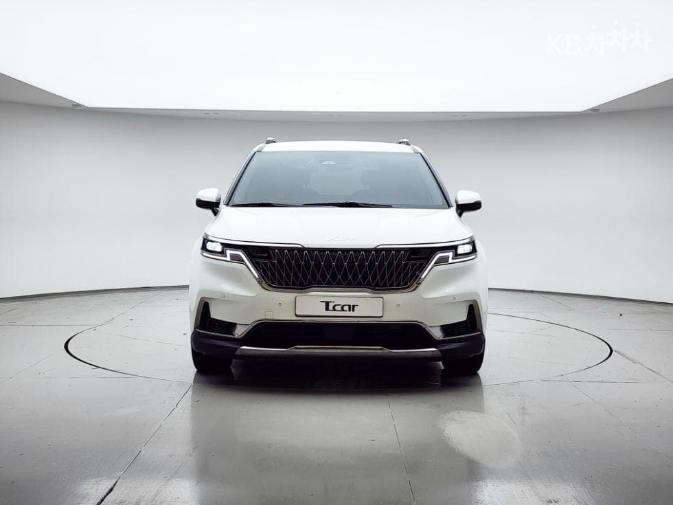 Kia Carnival 4th generationD2.2 9-seater Noblesse - 2