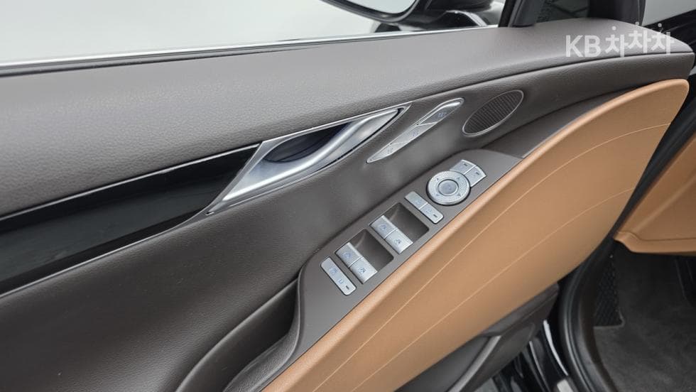 Genesis G80(RG3)2.5 Turbo Gasoline Direct Injection 2WD - 15