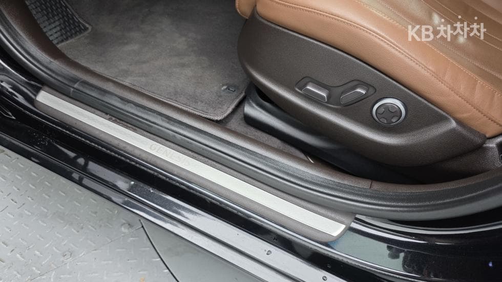 Genesis G80(RG3)2.5 Turbo Gasoline Direct Injection 2WD - 16