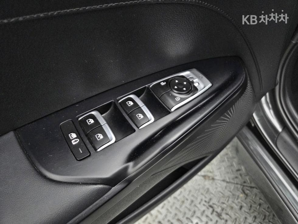 Kia K5 3rd Gen2.0 Gasoline Prestige - 6