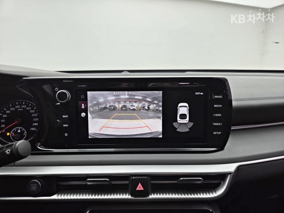 Kia K5 3rd Gen2.0 Gasoline Prestige - 12