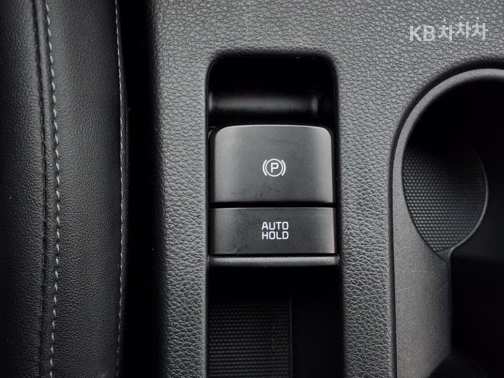 Kia Seltos1.6 Gasoline Turbo 2WD Signature - 15