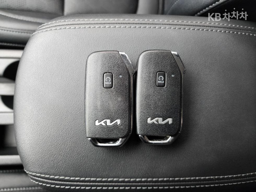 Kia Seltos1.6 Gasoline Turbo 2WD Signature - 27