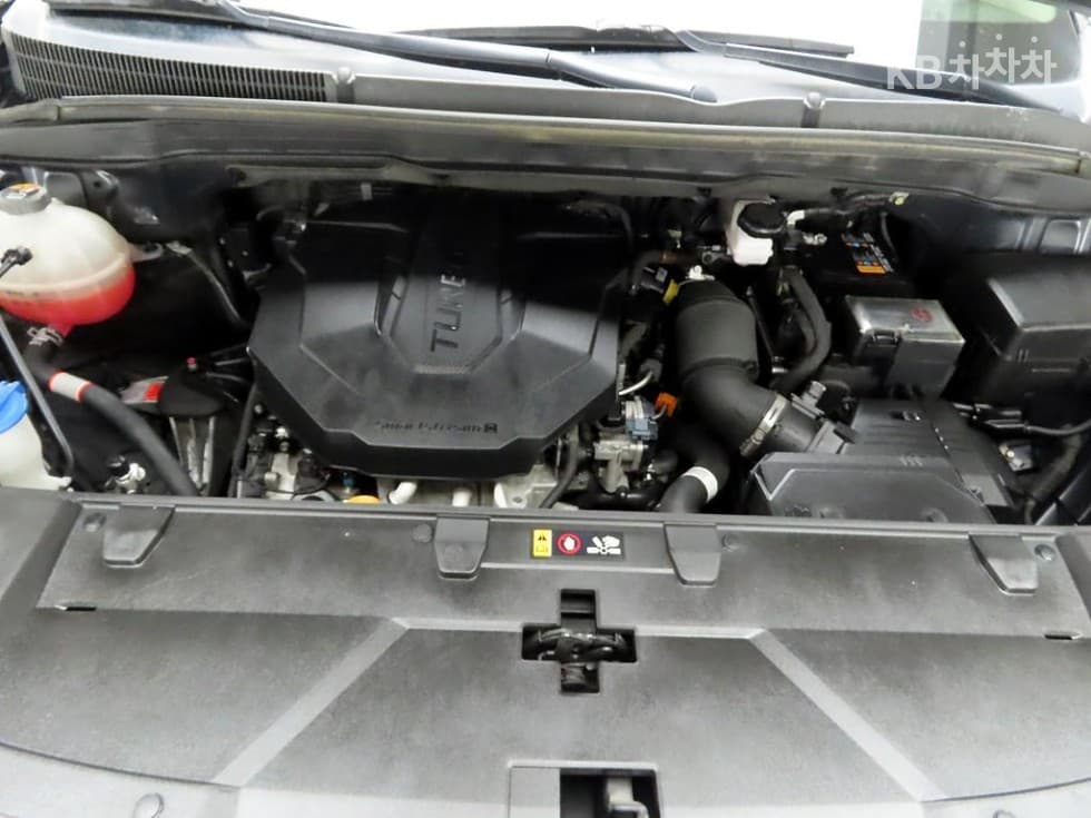 Киа Канивал 4-то поколениеD2.2 9-местен Signature - 20