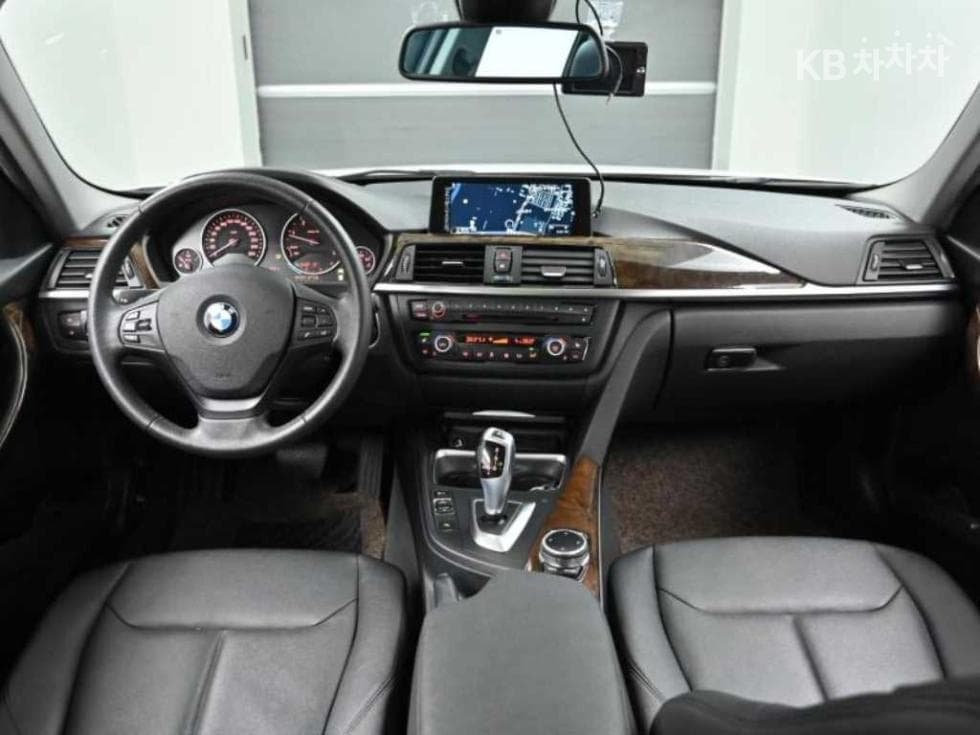 BMW New3 Series320d F30 - 7