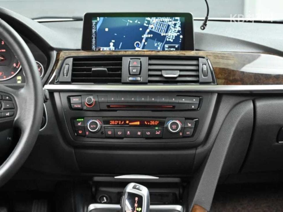 BMW New3 Series320d F30 - 14