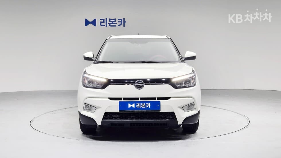 КейДжи Мобилити Тиволи Бензин VX - Image 1