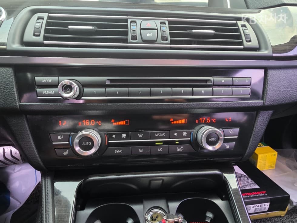 BMW New5 Series528i xDrive Luxury Standard - 16