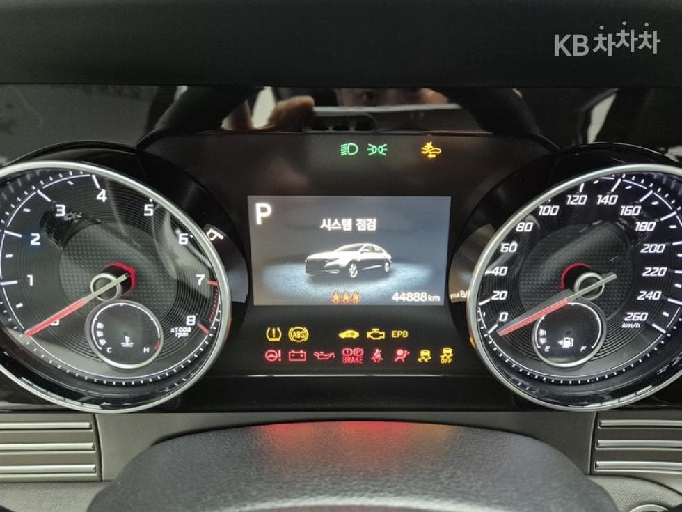 Hyundai The New (facelift) Grandeur (Azera)2.5 Exclusive - 9