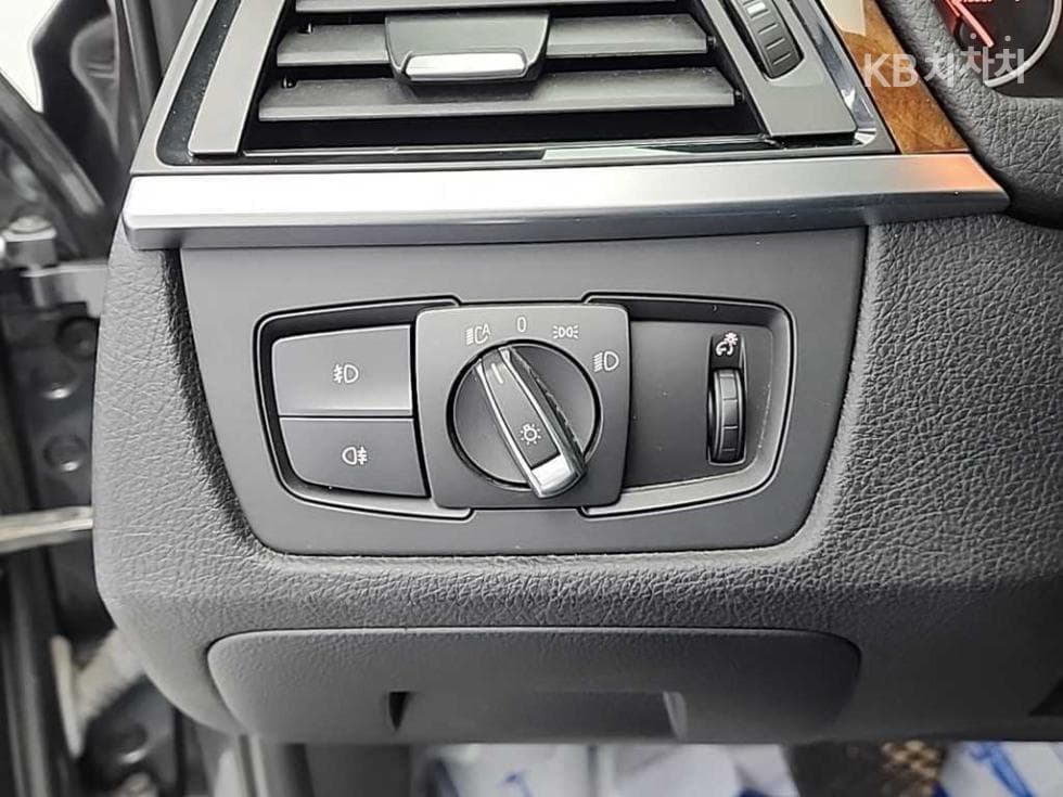 BMW Нов3 Серия320d F30 - 18