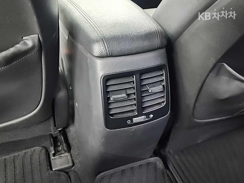 Киа The New (фейслифт) K5LPI Deluxe Стандартен - 13