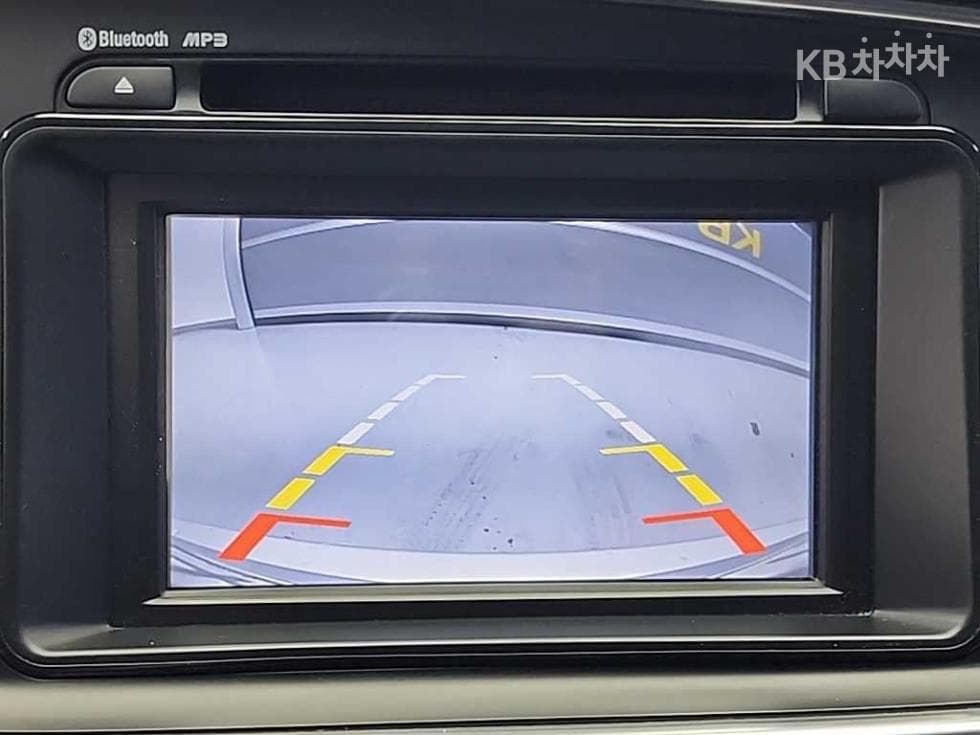 Киа The New (фейслифт) K5LPI Deluxe Стандартен - 14