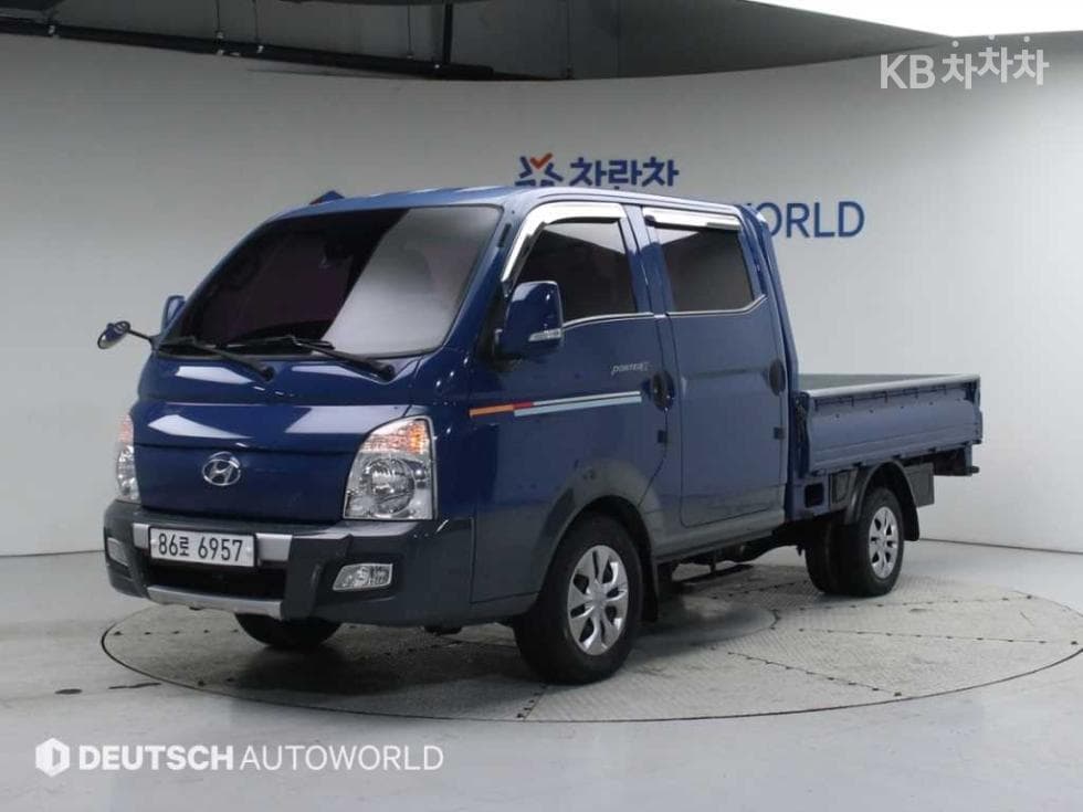 Hyundai Porter 2 Extra Long Double Cab CRDi Premium - Image 1