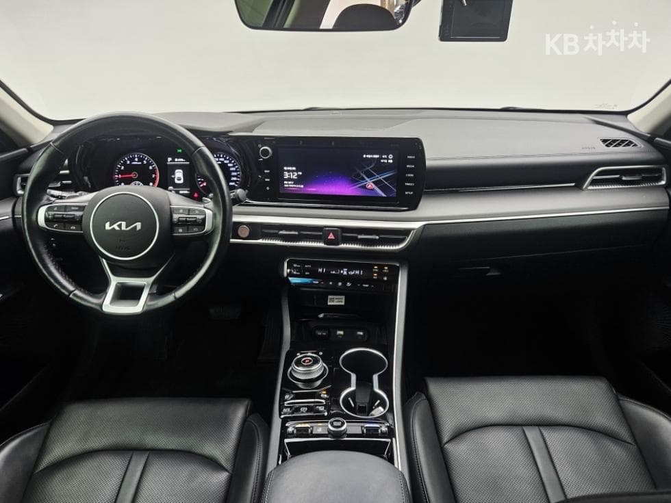 Kia K5 3rd Gen2.0 Gasoline Prestige - 18