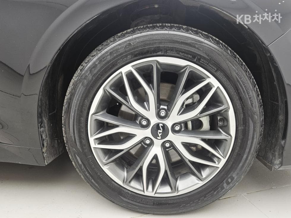 Kia K5 3rd Gen2.0 Gasoline Prestige - 22