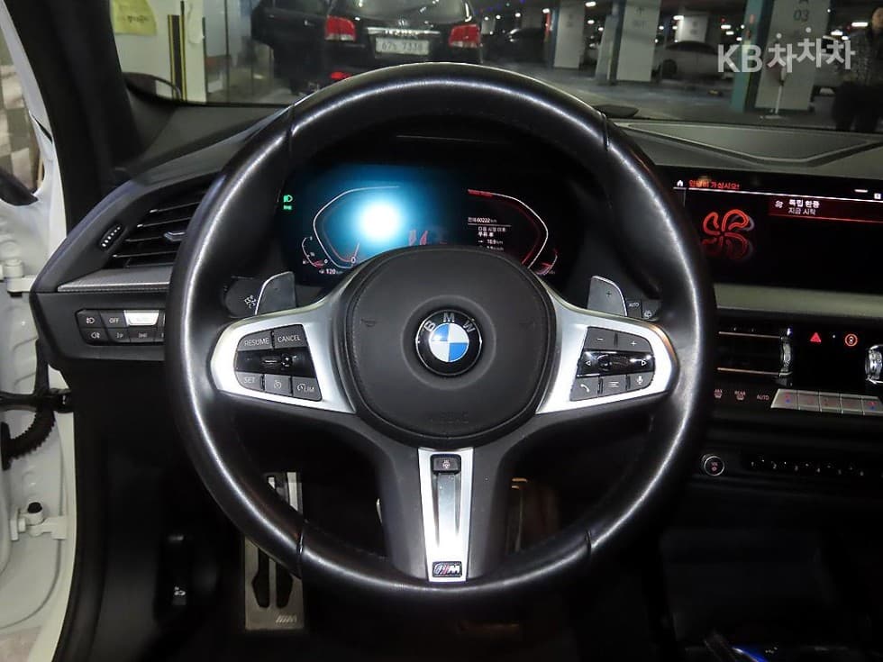 BMW 1시리즈 (F40)120i M Sport - 8