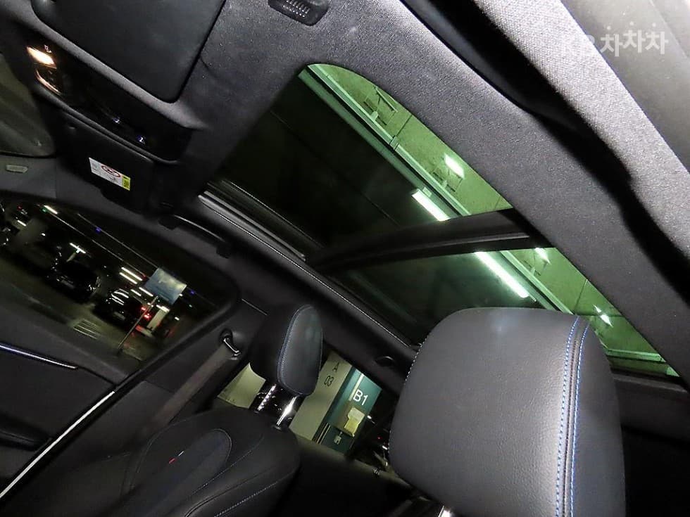 BMW 1시리즈 (F40)120i M Sport - 16