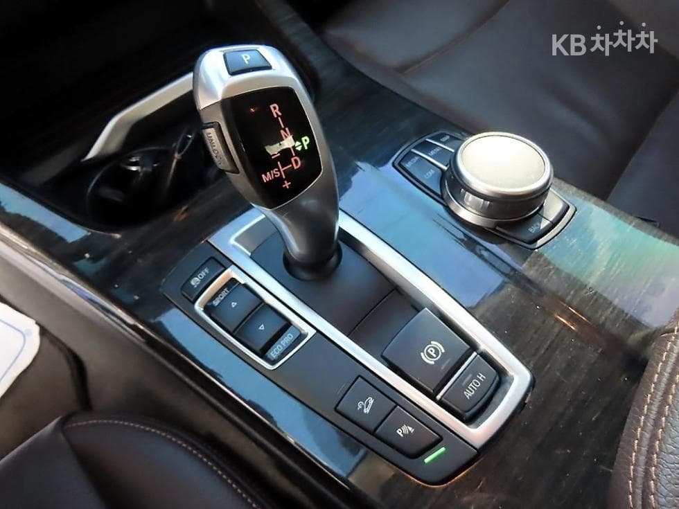 BMW X4 (F26)20d xDrive Standard - 11