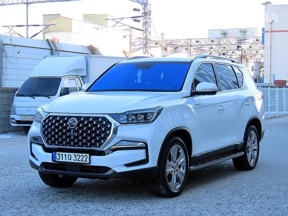 KG Mobility All New Rexton 2.2 4WD 더 블랙 - Image 1