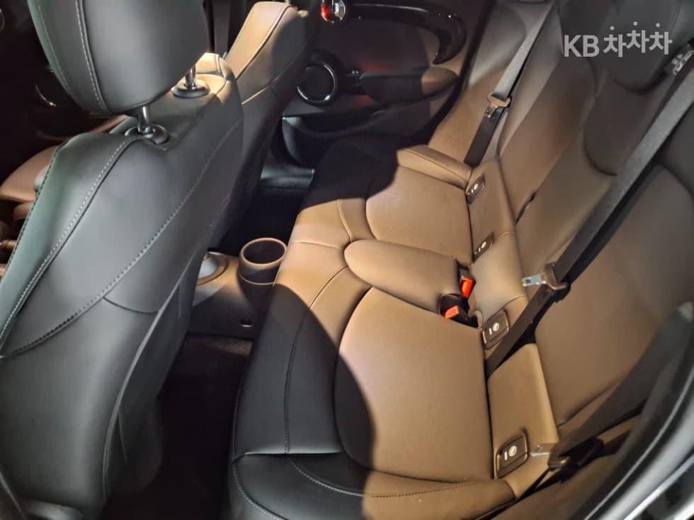 Мини Cooper 5-вратиS 2.0 하이트림 - 9