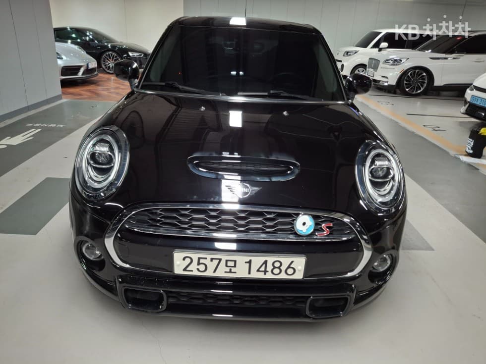 Мини Cooper 5-врати S 2.0 하이트림 - Image 1