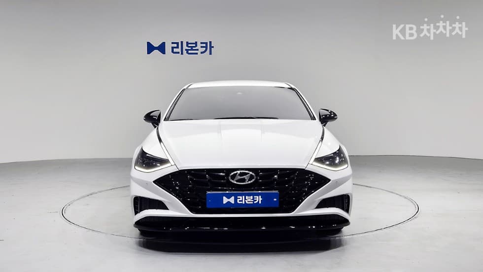 Хюндай Соната (DN8)2.0 Premium Plus