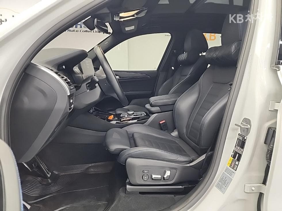 BMW iX3(G08)iX3 M Sport Package - 11