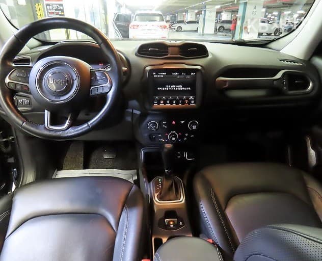 지프 레니게이드2.4 Limited FWD - 10