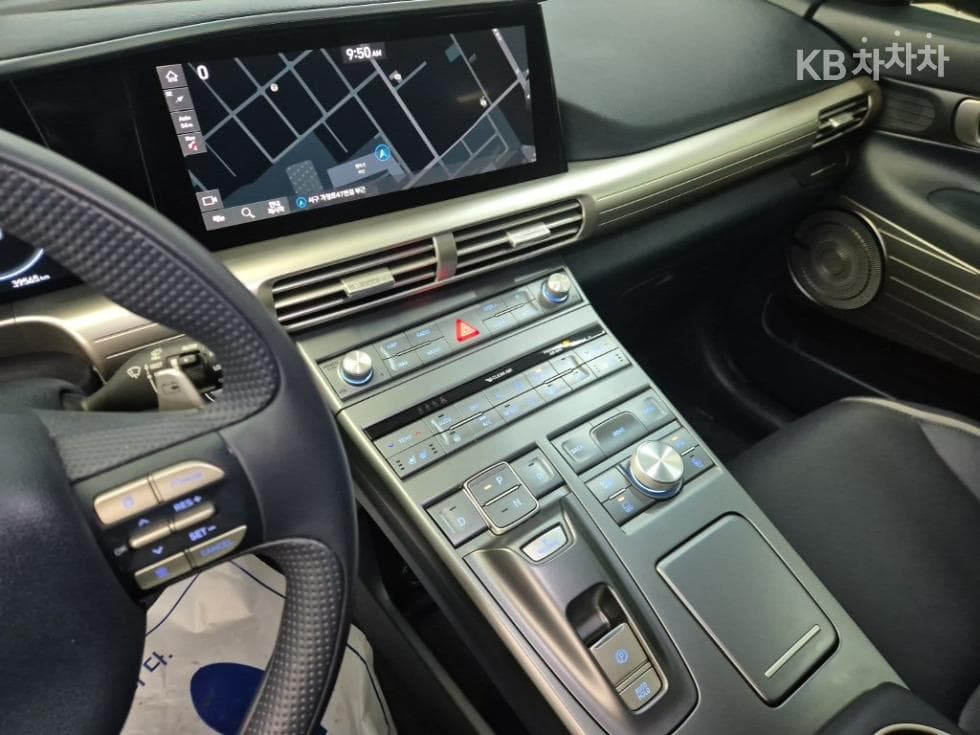 Hyundai NexoPremium - 10