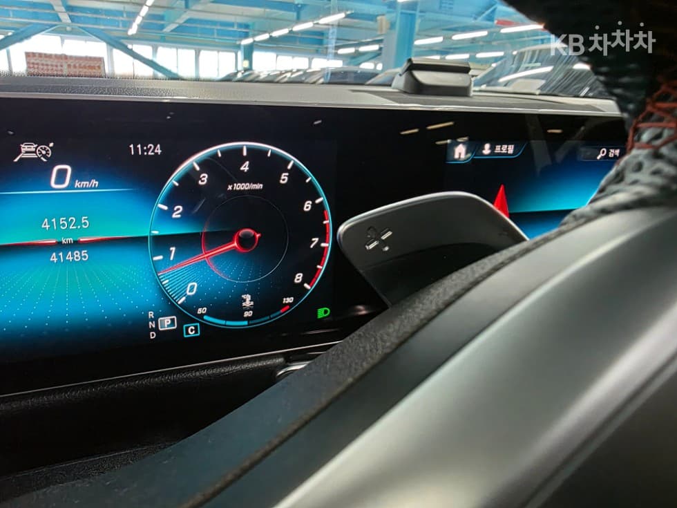 Mercedes-Benz GLB(X247)GLB 250 4Matic - 21