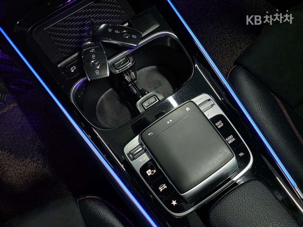 Mercedes-Benz GLB(X247)GLB 250 4Matic - 14