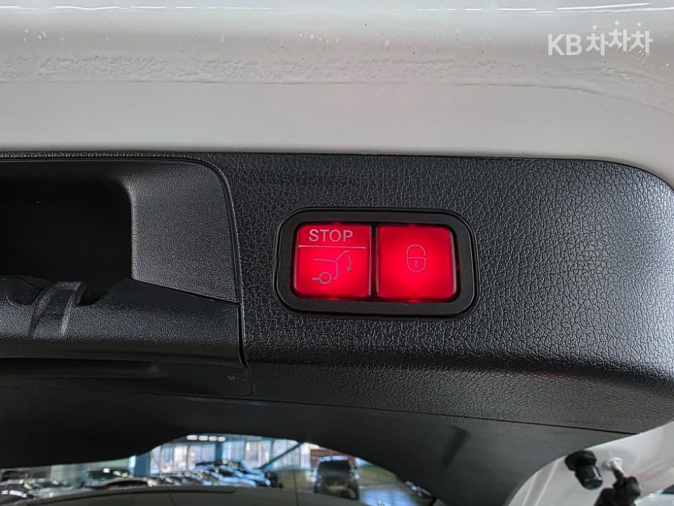 Mercedes-Benz GLB(X247)GLB 250 4Matic - 22