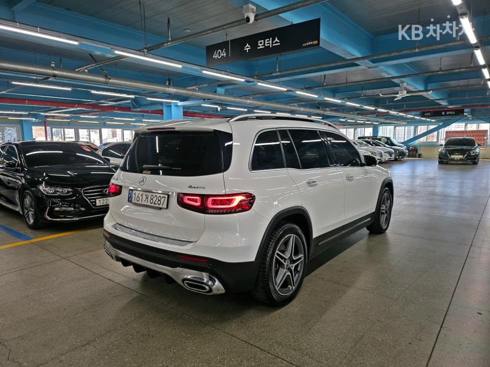 Mercedes-Benz GLB(X247)GLB 250 4Matic - 29