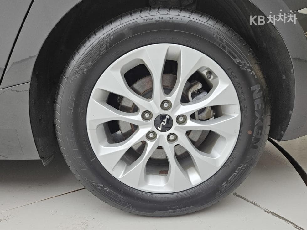 Kia K82.5L gasoline Noblesse - 21