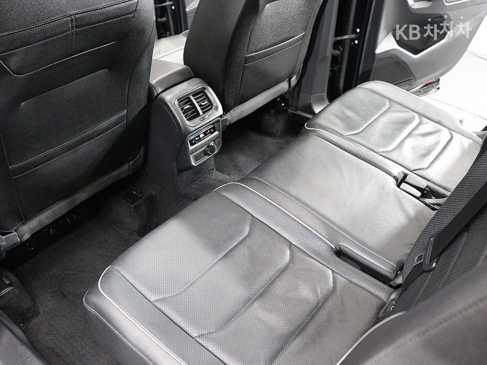 Volkswagen Tiguan Allspace2.0 Turbocharged Stratified Injection (VW) Prestige - 10