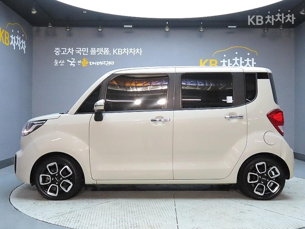 Kia The New (facelift) Ray (van)1.0 Gasoline Signature - 5