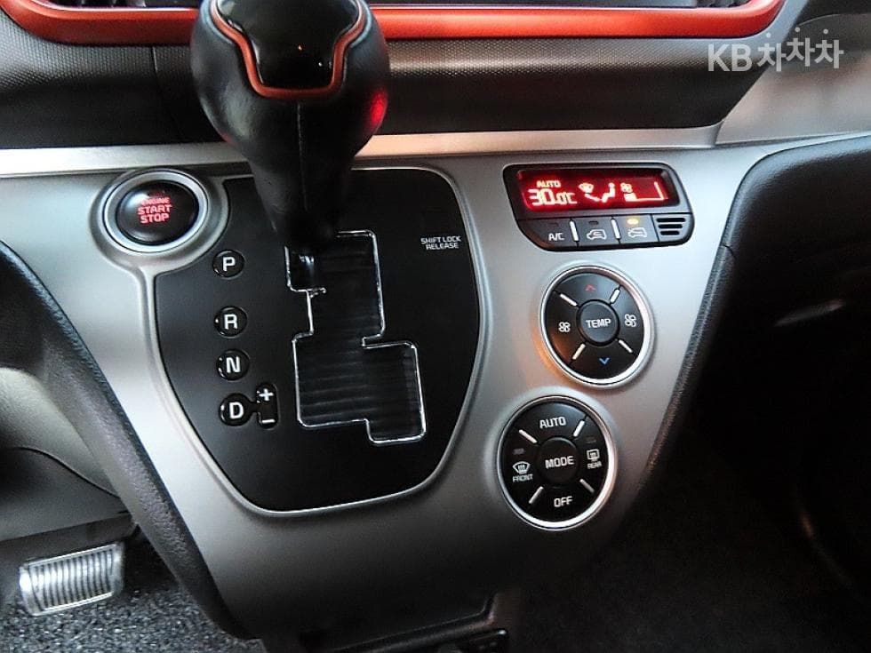 Kia The New (facelift) Ray (van)1.0 Gasoline Signature - 9