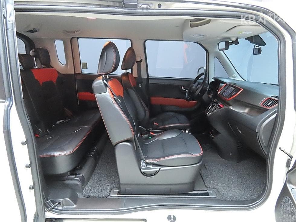 Kia The New (facelift) Ray (van)1.0 Gasoline Signature - 12