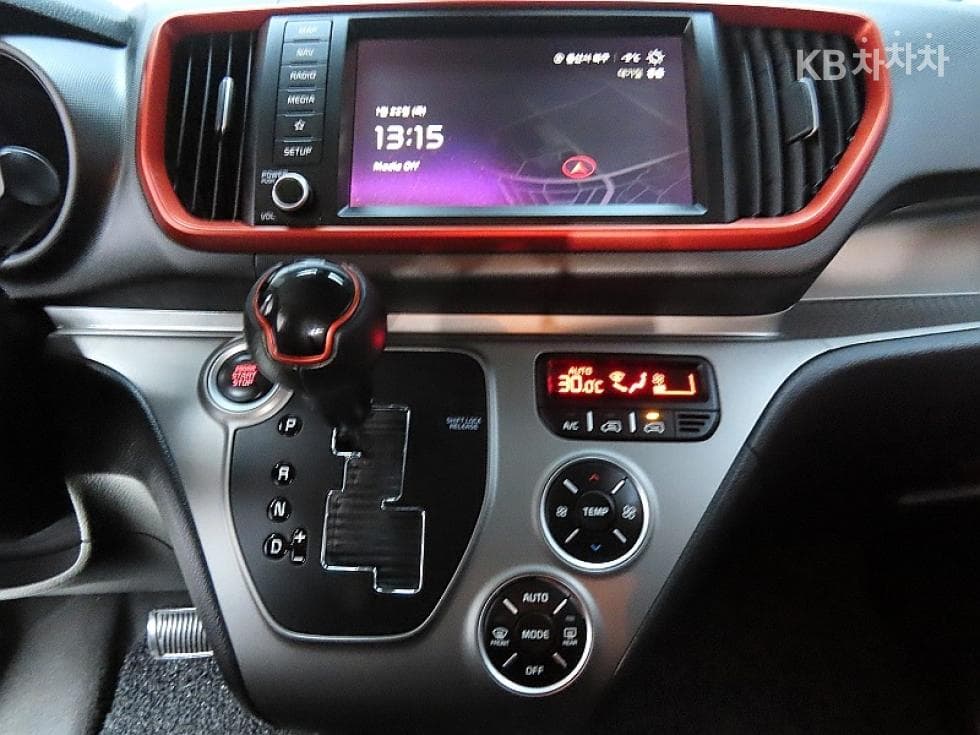 Kia The New (facelift) Ray (van)1.0 Gasoline Signature - 17