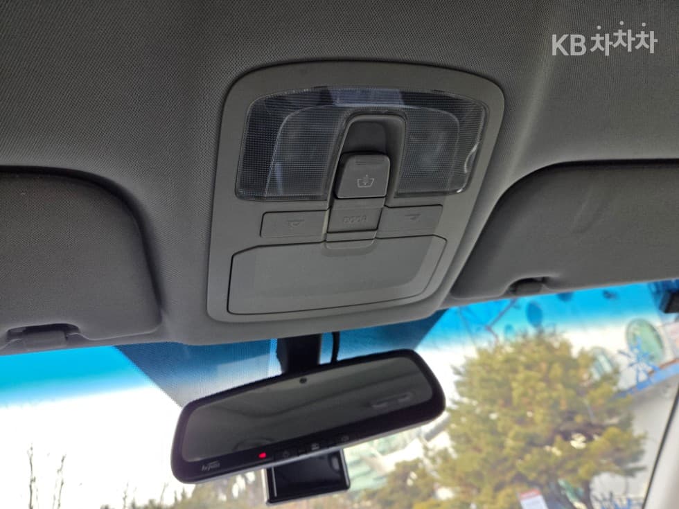 КейДжи Мобилити Нов코란도 C2.0 어드벤처 60th 에디션 4x4 - 11