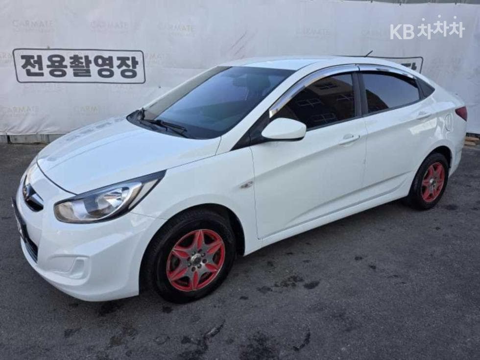Hyundai Accent(신형) 1.6 VGT Luxury - Image 1