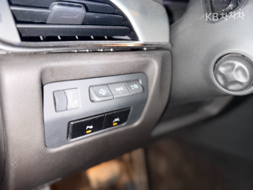 캐딜락 ATS2.0T Premium - 16