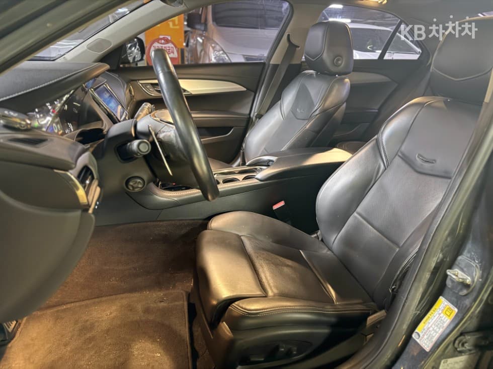 캐딜락 ATS2.0T Premium - 17