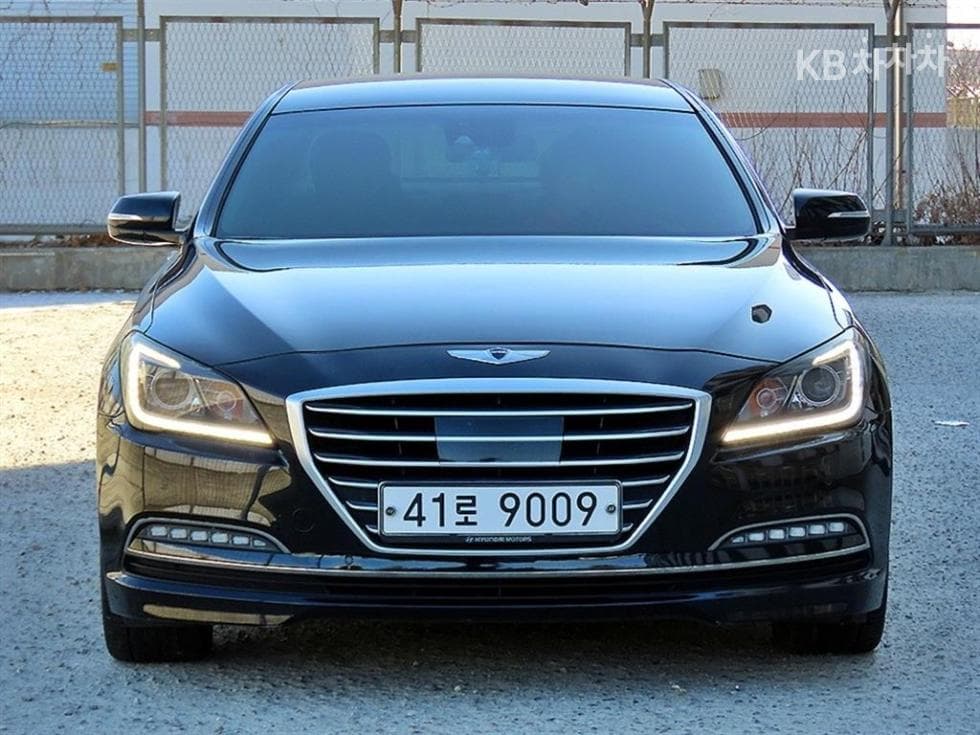 Hyundai GenesisDHG330 Premium