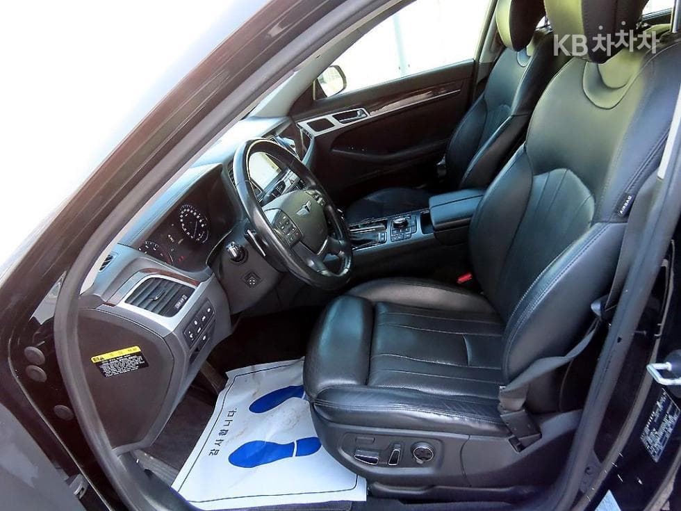 Hyundai GenesisDHG330 Premium - 5