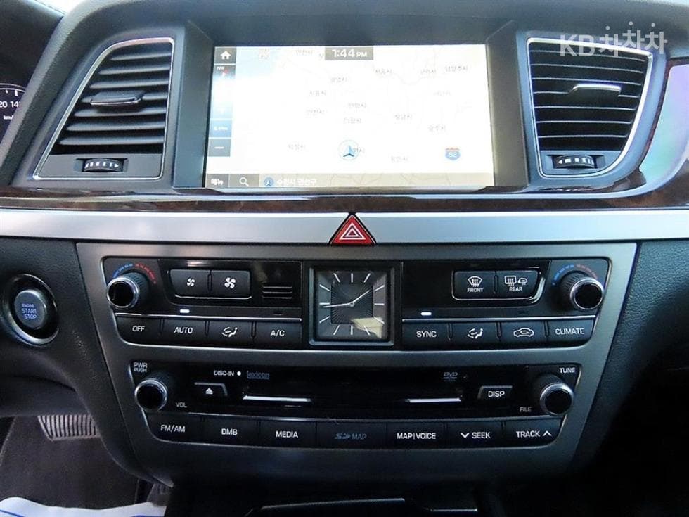 Hyundai GenesisDHG330 Premium - 13