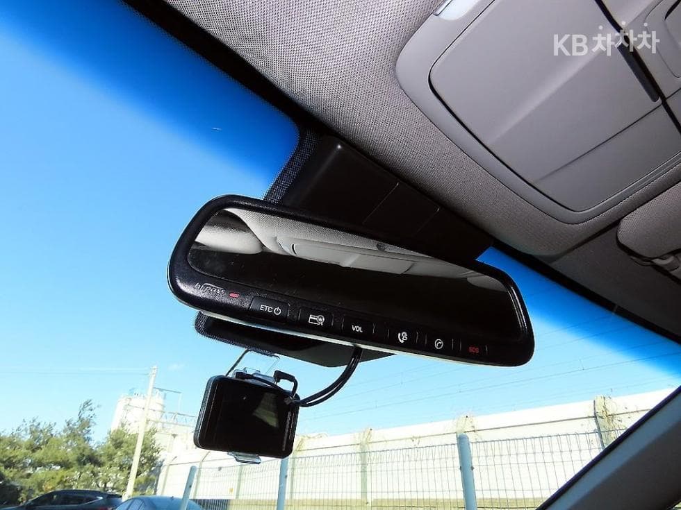 Hyundai GenesisDHG330 Premium - 16