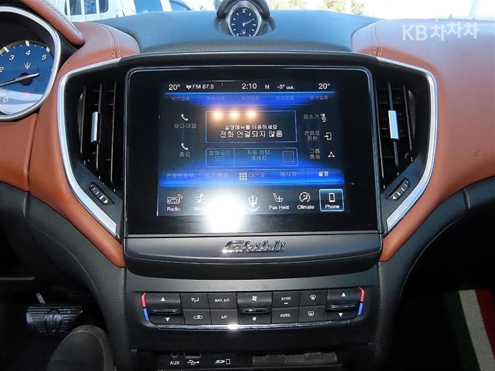 마세라티 기블리3.0 스포츠 - 12