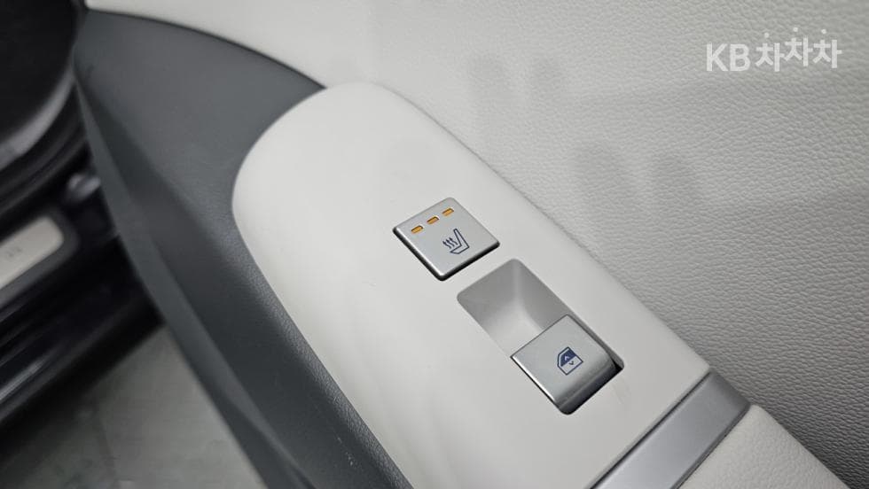 Hyundai The All New Grandeur (Azera)3.5 Gasoline 2WD Exclusive - 17