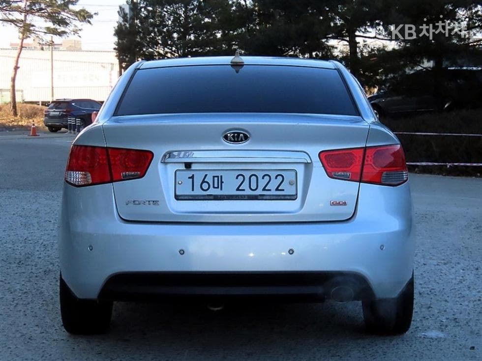 Киа Forte1.6 GDI Лукс - 4